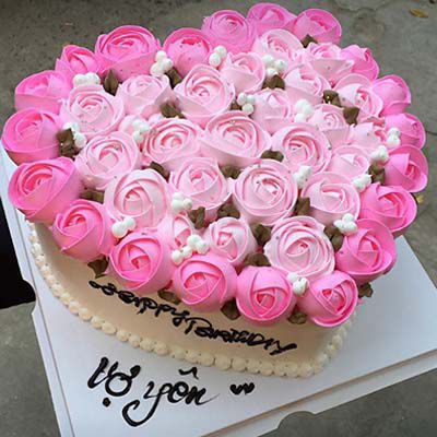 Tan chảy trước mẫu Bánh kem Trái tim socola tặng Valentine người yêu