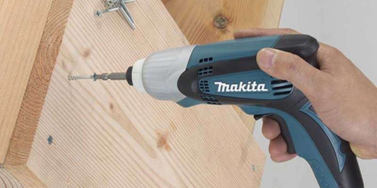 Máy vặn vít dùng điện Makita TD0100 230W