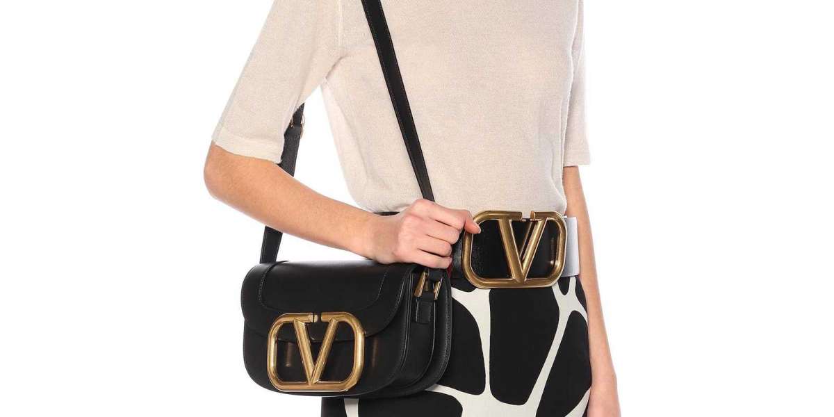 the hand or Valentino Handbags Outlet on the shoulder