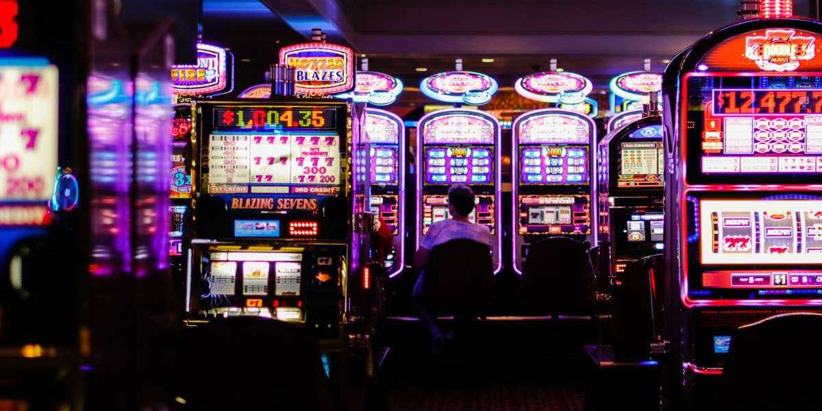 Why are online slot games so popular?