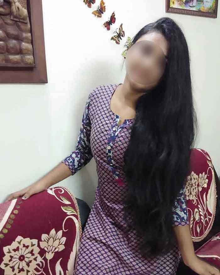 Delhi Escorts - Escort Service in Delhi - delhikirani