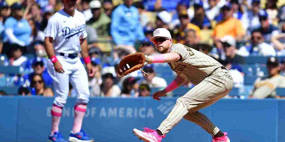 Samardzija Shuts Out Padres, Giants Hit 3 Humans Resources In 13-2 Win