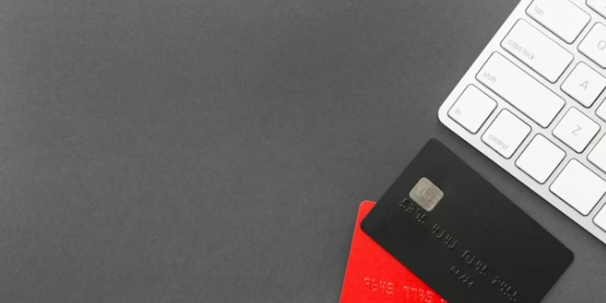 The Advantages of Metal Debit Cards for Travelers