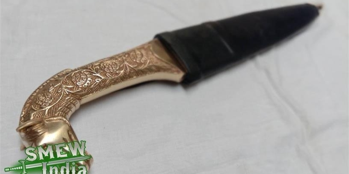 Unlocking History and Elegance: Buy Persian Dagger Online