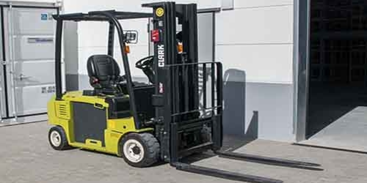 Online Forklift Certification: Convenient and Efficient Training for Forklift Operators