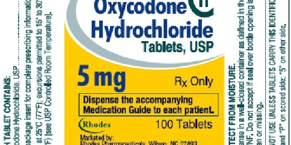 Who can take oxycodone 5 mg and what are the precautionary measures?