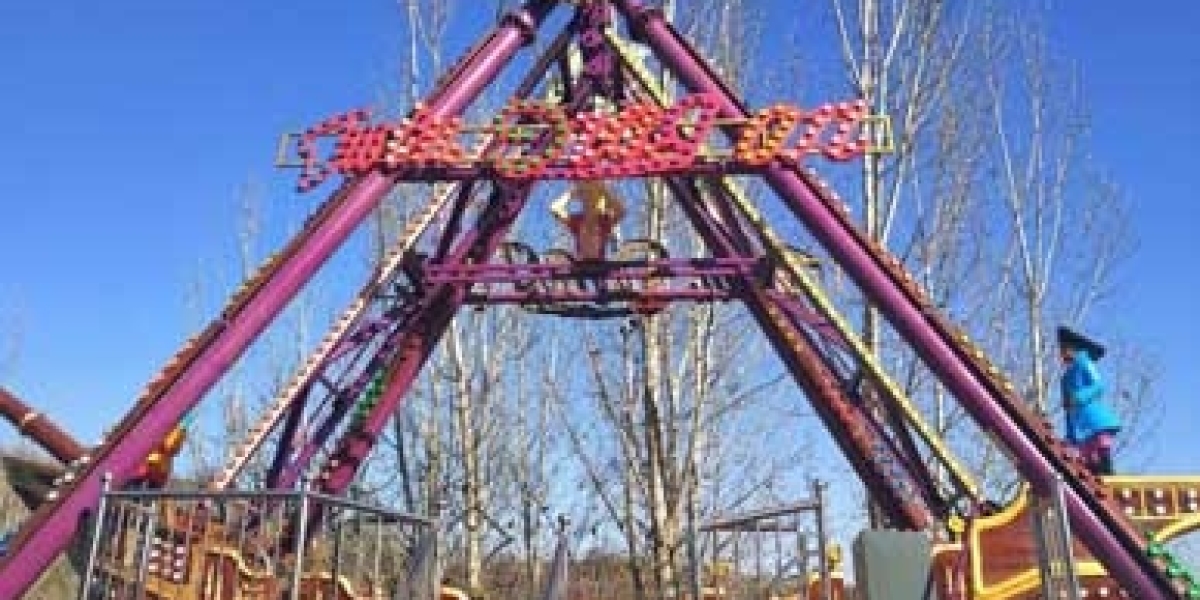 6 Popular Thrill Rides Inside An Theme Park