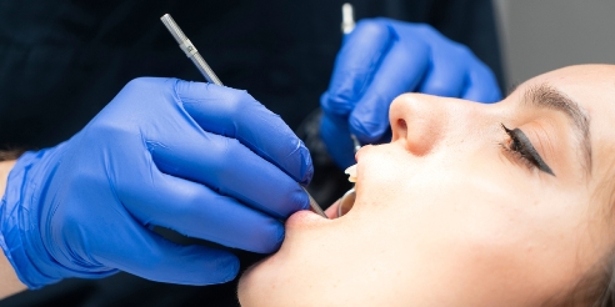 Dealing with Wisdom Tooth Pain in Kitchener-Waterloo: Your Comprehensive Guide