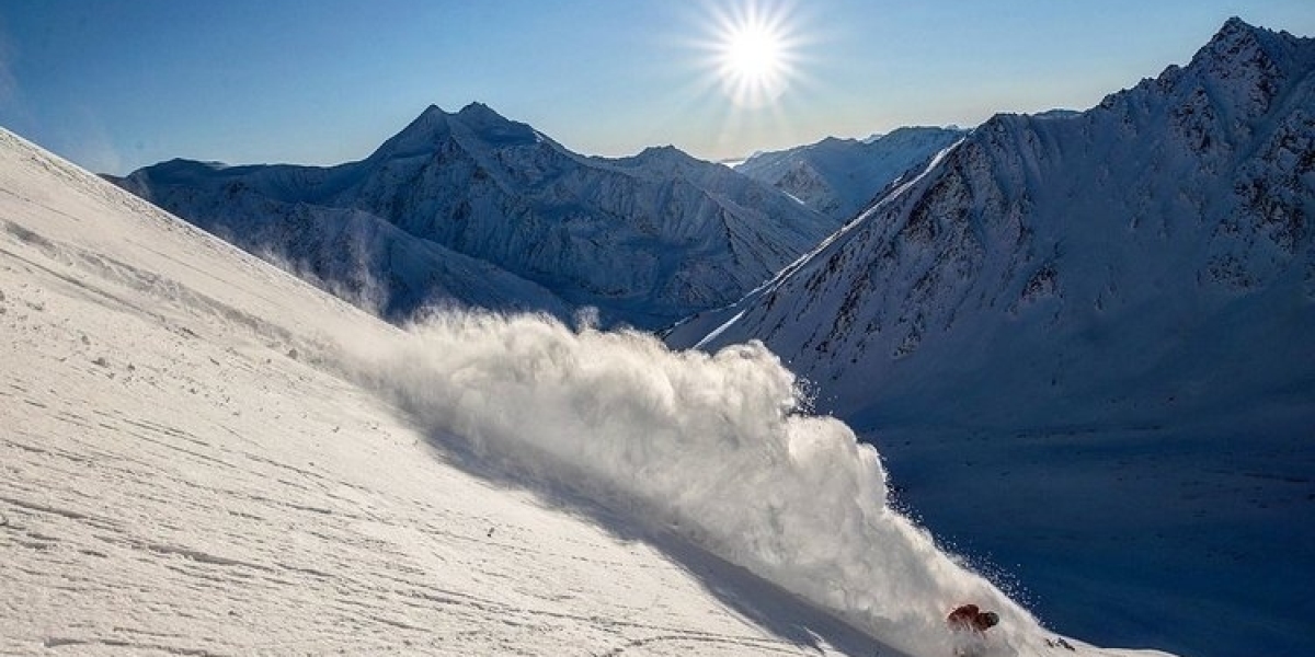 Alaska Heli Skiing: The Ultimate Adventure for Powder Enthusiasts