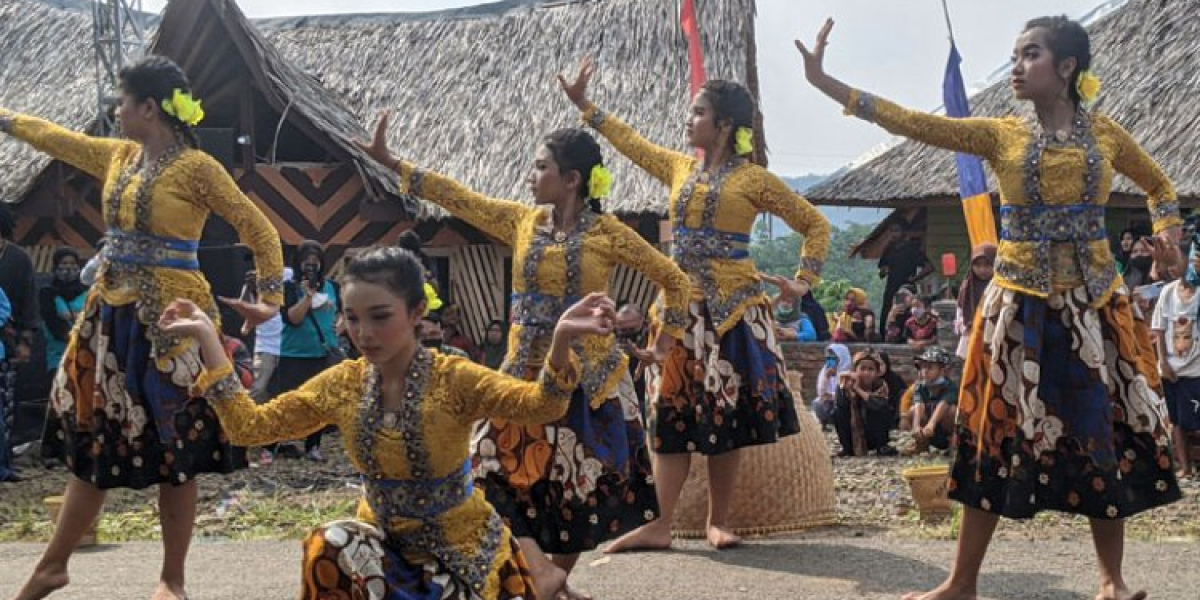 Wisata Seni dan Budaya di Tasikmalaya