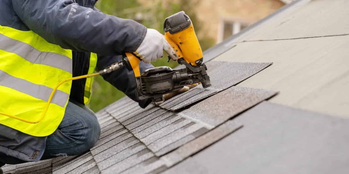 Top Rated Shingles Repair Services: Enhancing Home Renovations Near Me