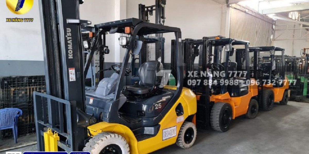 Khi đánh giá xe nâng hàng cũ, cần xem xét kỹ lưỡng