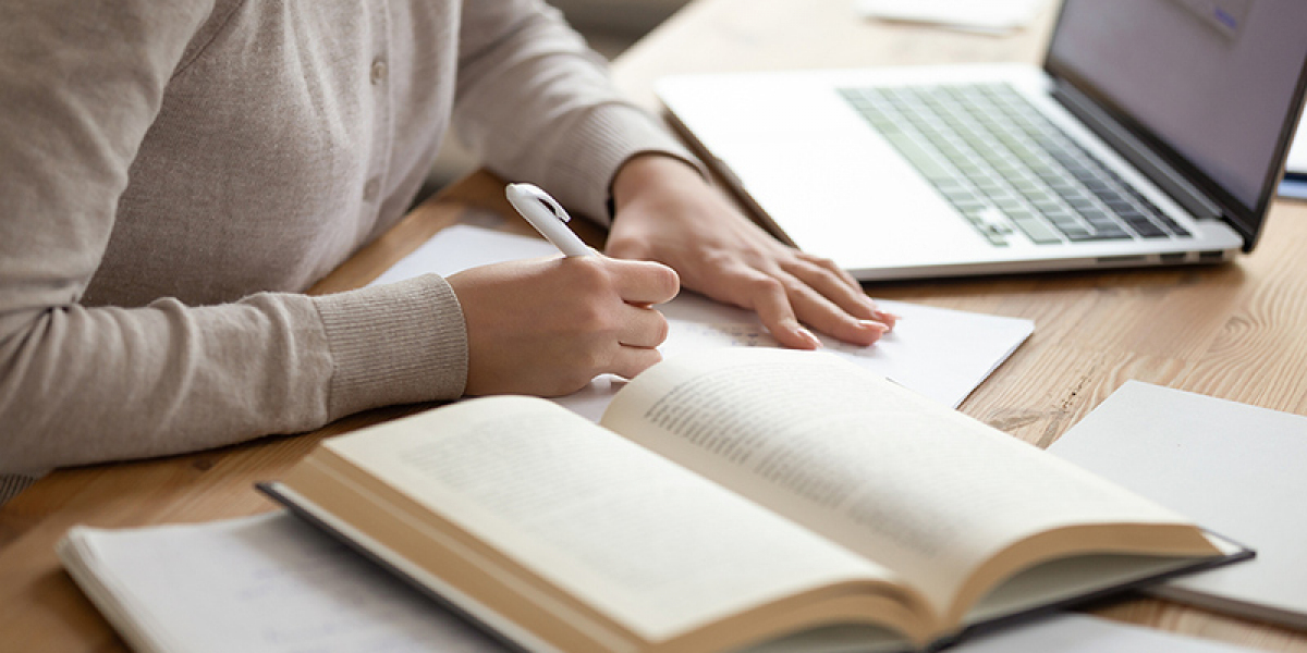 How the Best Content Writing Services Boost Your Brand Visibility Online