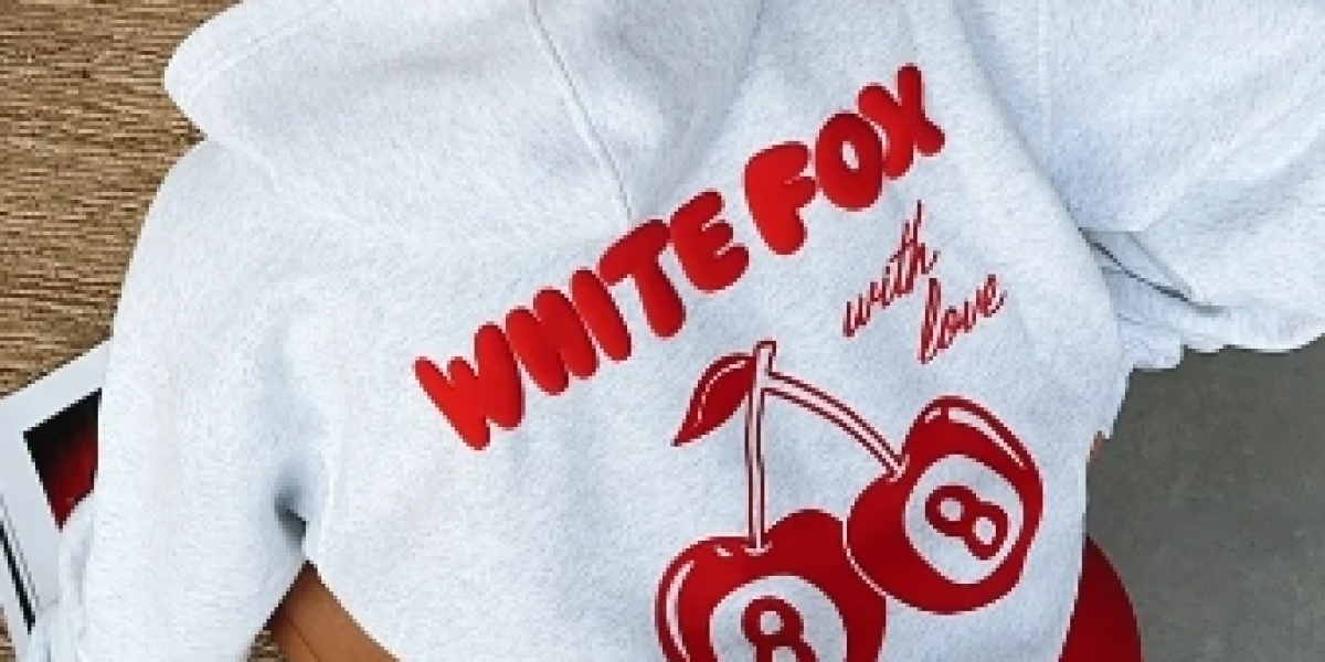 Do White Fox hoodies work with skinny jeans?
