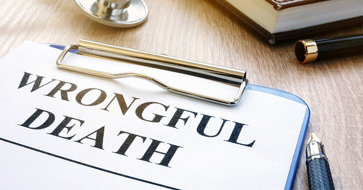 Navigating a Wrongful Death Lawsuit in Chicago: A Lawyer